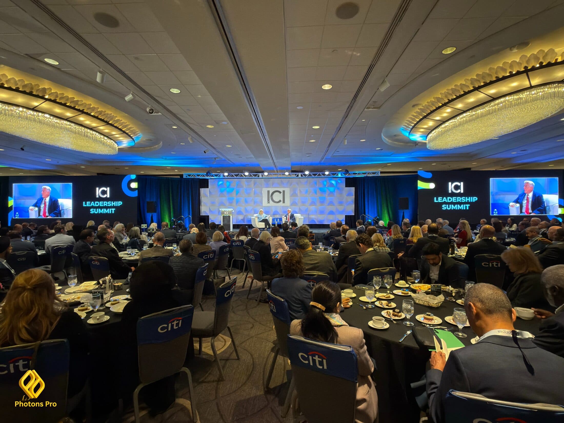 Conference AV setup with screens, microphones and technical support for corporate meetings in Queens.